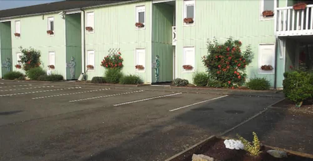 Fasthotel Le Mans Nord Fh Confort Saint-Saturnin  Exterior photo