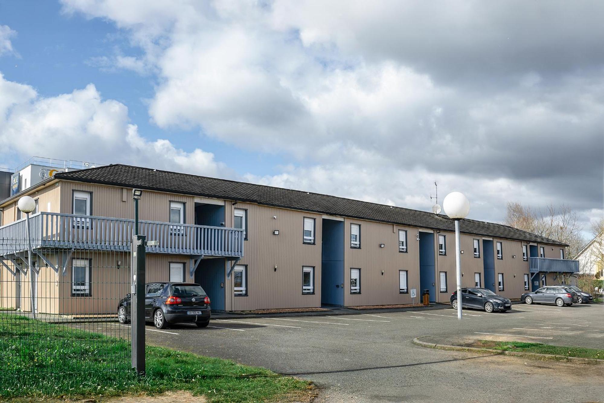 Fasthotel Le Mans Nord Fh Confort Saint-Saturnin  Exterior photo